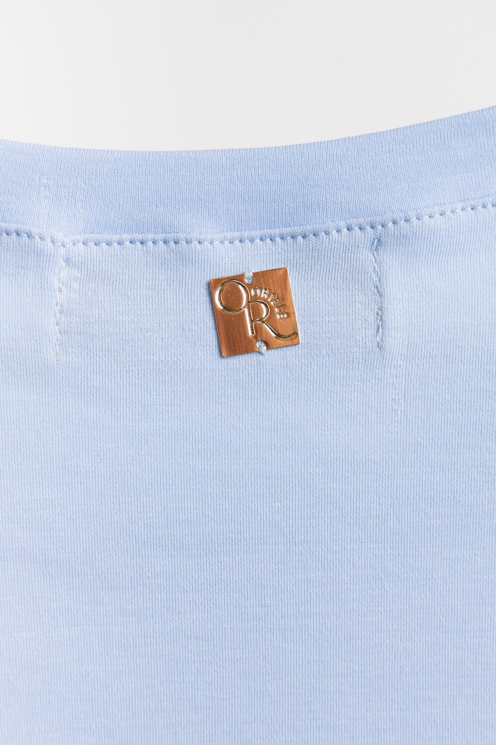 POLERA INTEGRIDAD CELESTE