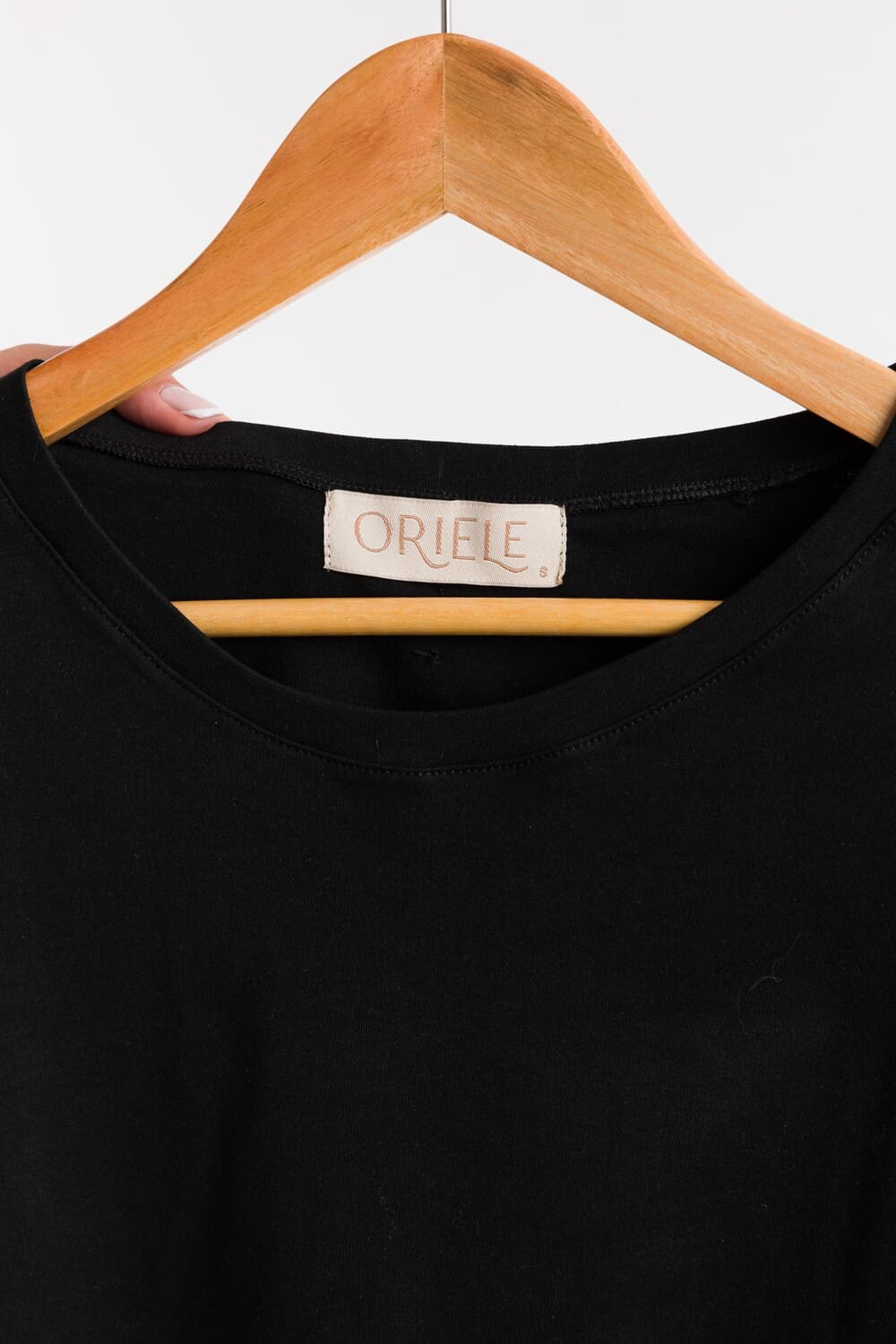 POLERA INTEGRIDAD NEGRA