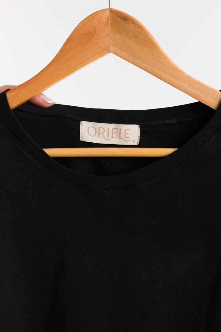 POLERA INTEGRIDAD NEGRA